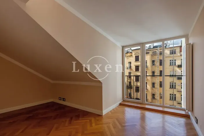 Pronájem bytu 5+kk, Praha - Josefov, Pařížská, 210 m2
