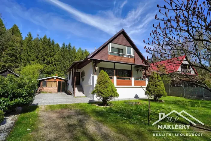 Prodej rodinného domu, Černíny, 144 m2