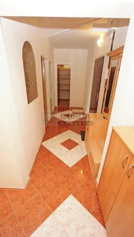 Pronájem bytu 3+1, Neratovice, 87 m2