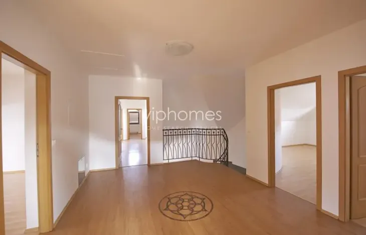 Pronájem vily, Praha - Nebušice, 384 m2