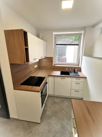 Pronájem bytu 2+kk, Lipůvka, 50 m2
