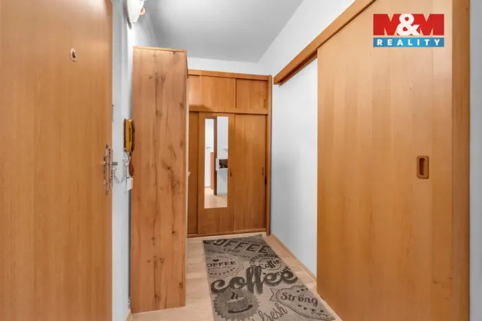 Prodej bytu 2+kk, Pardubice - Studánka, Jana Zajíce, 49 m2
