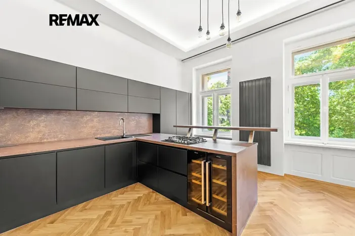 Prodej bytu 3+kk, Praha - Karlín, Peckova, 116 m2