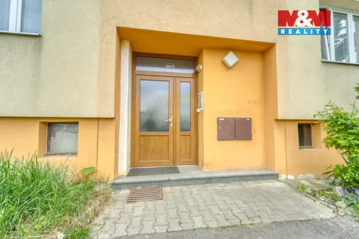 Prodej bytu 1+1, Klatovy - Klatovy II, K Letišti, 39 m2