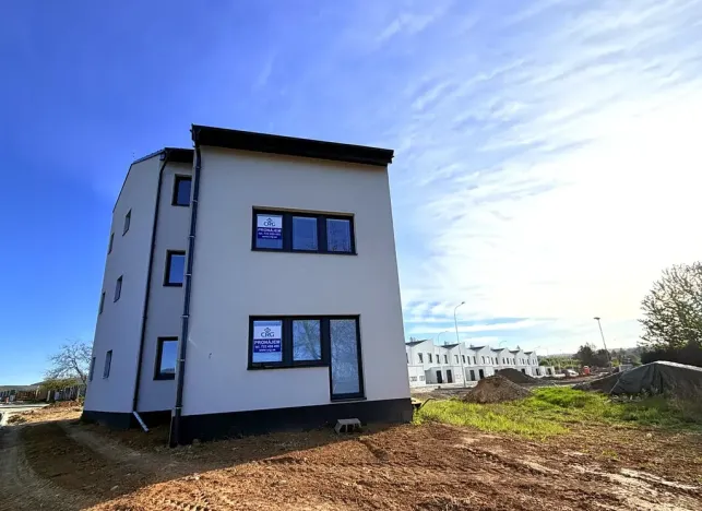Pronájem bytu 2+kk, Brno, Černohorská, 48 m2