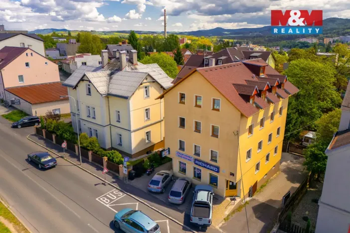 Prodej bytu 2+kk, Karlovy Vary - Bohatice, Jáchymovská, 61 m2