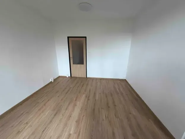 Pronájem bytu 3+1, Jihlava, S. K. Neumanna, 74 m2