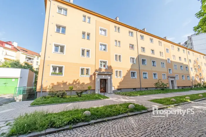 Pronájem bytu 2+1, Přerov - Přerov I-Město, Bratrská, 55 m2