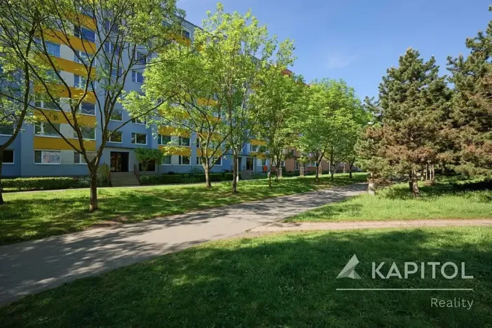 Prodej bytu 4+1, Praha - Horní Měcholupy, Milánská, 88 m2