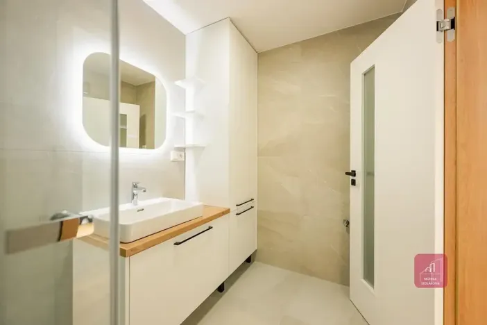 Pronájem bytu 2+kk, Mokrá-Horákov, 63 m2