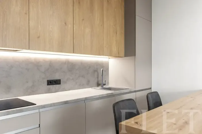Pronájem bytu 2+kk, Praha - Bubeneč, Vítězné náměstí, 63 m2