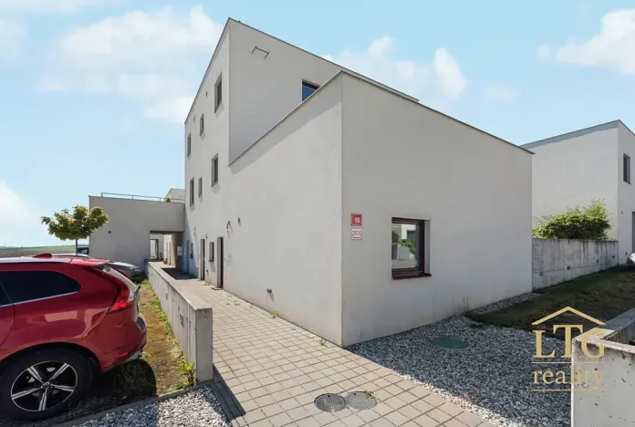 Pronájem bytu 4+kk, Znojmo, Smutného, 80 m2