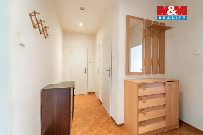 Prodej rodinného domu, Lochovice, 180 m2