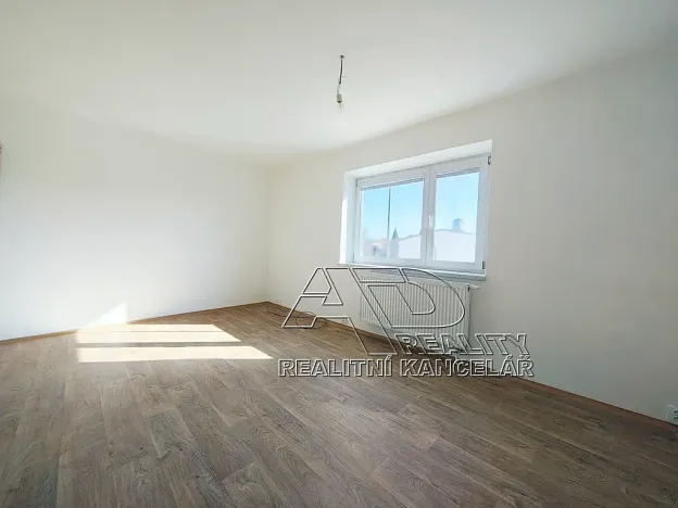 Pronájem bytu 1+1, České Budějovice, 44 m2