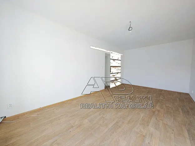 Pronájem bytu 1+1, České Budějovice, 44 m2