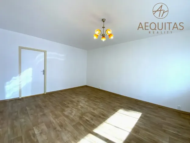 Pronájem bytu 3+1, Liberec, Nezvalova, 70 m2