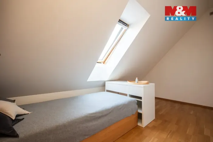Pronájem bytu 5+kk, Hradec Králové, Velké náměstí, 112 m2