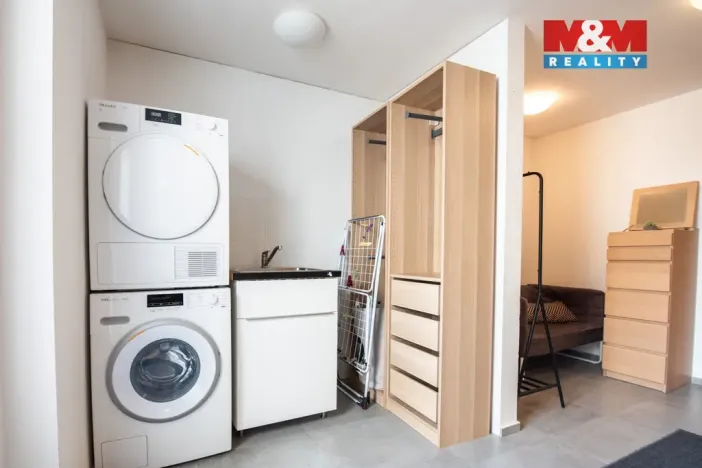 Pronájem bytu 5+kk, Hradec Králové, Velké náměstí, 112 m2