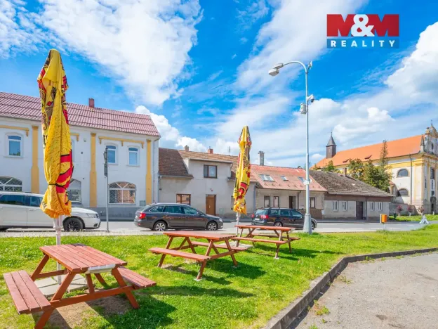 Prodej rodinného domu, Zásmuky, Kmochovo nám., 120 m2