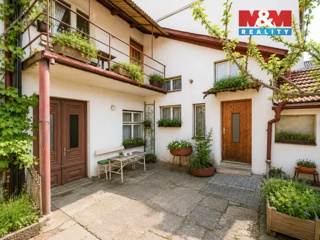 Prodej rodinného domu, Zásmuky, Kmochovo nám., 120 m2