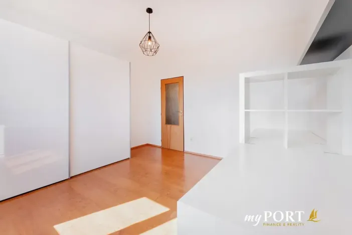 Pronájem bytu 3+1, Plzeň, Koterovská, 75 m2