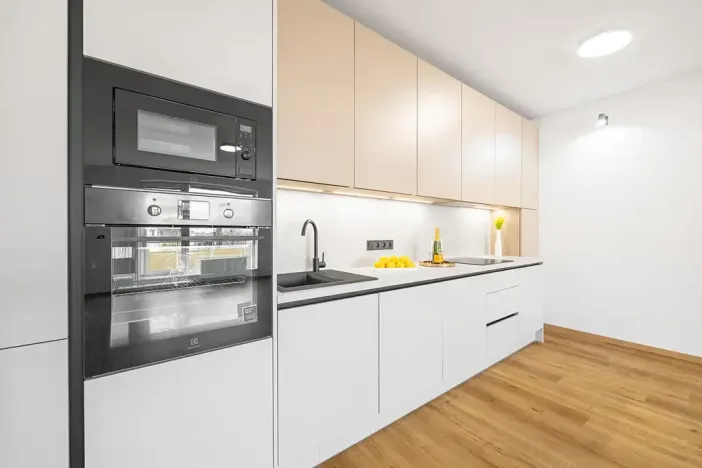 Prodej bytu 3+kk, Praha - Kyje, Sicherova, 91 m2