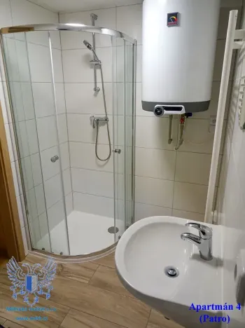 Prodej rodinného domu, Kokořín, 232 m2