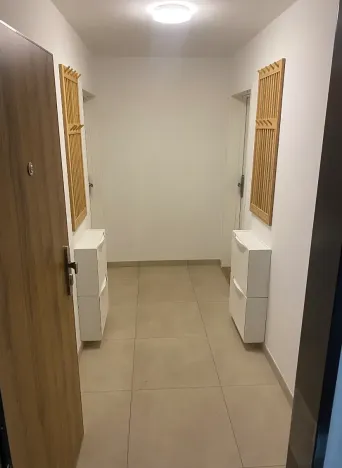 Pronájem bytu 2+kk, Praha - Vršovice, Moskevská, 48 m2