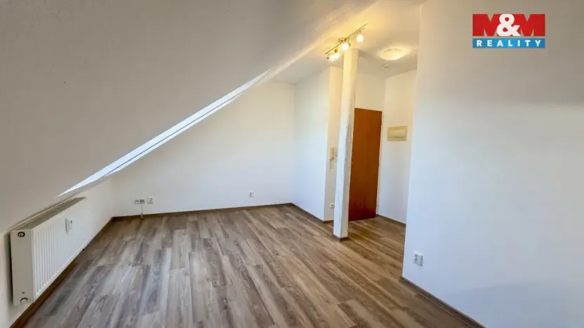 Pronájem bytu 1+kk, Olomouc - Hodolany, Zeyerova, 20 m2