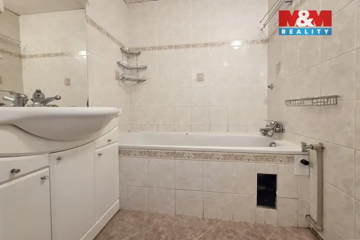 Pronájem bytu 3+1, Chodov, Luční, 82 m2