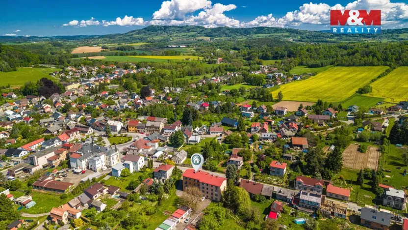 Prodej bytu 3+1, Rovensko pod Troskami, Tyršova, 66 m2