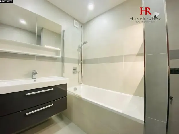 Pronájem bytu 2+kk, Benešov, Na Bezděkově, 64 m2