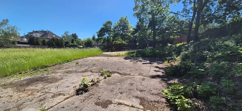 Pronájem komerčního pozemku, Teplice, Pařížská, 2500 m2