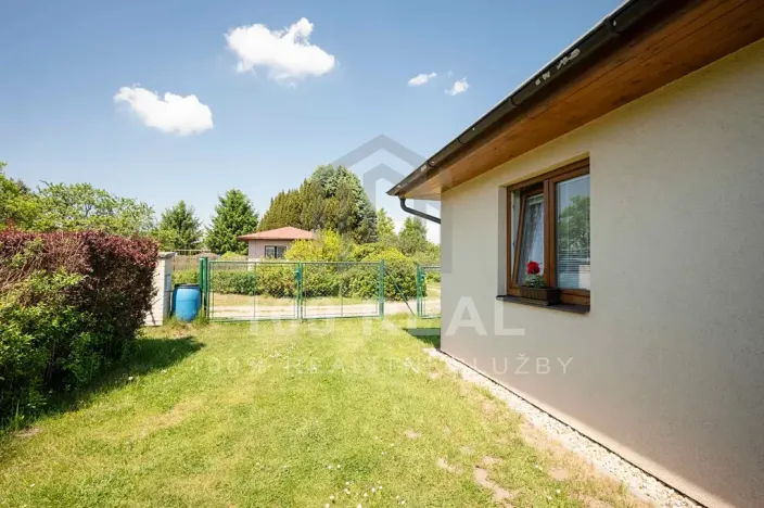 Prodej chaty, Hradec Králové, Rozkvět míru I, 50 m2