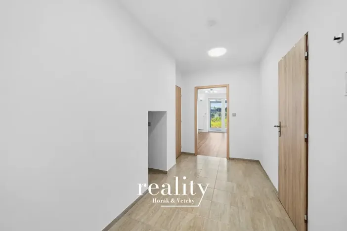 Pronájem bytu 2+kk, Jihlava, Na Nivách, 56 m2