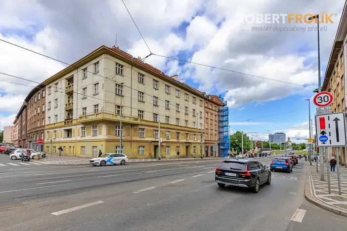 Pronájem bytu 2+1, Praha - Dejvice, Svatovítská, 75 m2