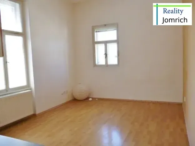 Pronájem bytu 1+kk, Jablonec nad Nisou, Lidická, 27 m2