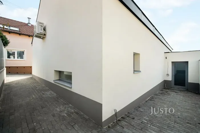 Prodej bytu 3+kk, Brno, Kosatcová, 102 m2