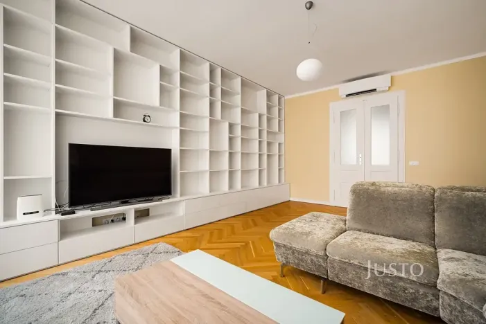 Pronájem bytu 3+1, Brno, Jakubské náměstí, 103 m2