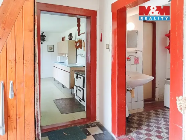 Prodej rodinného domu, Láz, 89 m2