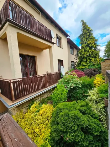 Prodej rodinného domu, Praha - Řepy, Doubravínova, 330 m2