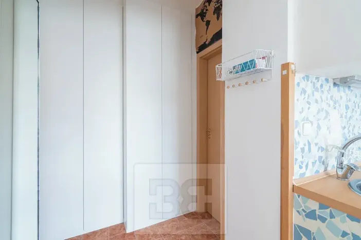 Pronájem bytu 1+kk, Praha - Strašnice, Za poštou, 25 m2