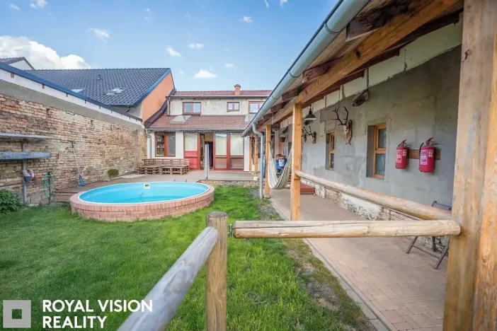 Prodej rodinného domu, Tučapy, 239 m2