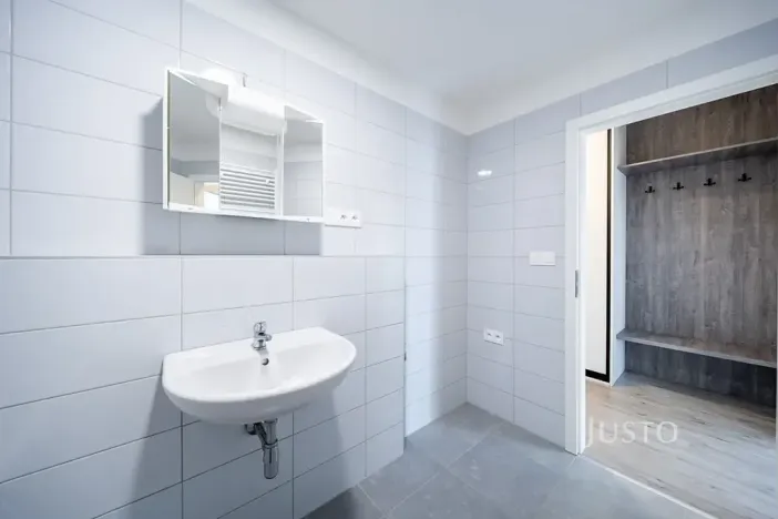Pronájem bytu 2+kk, České Budějovice, Vrbenská, 50 m2