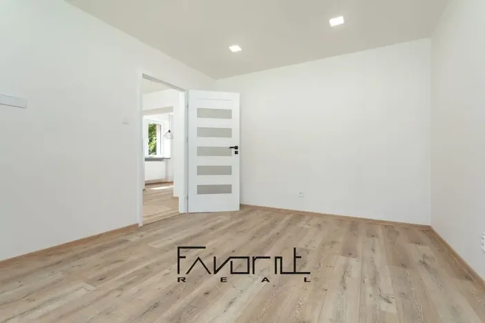 Pronájem bytu 2+1, Ostrava, Čujkovova, 50 m2