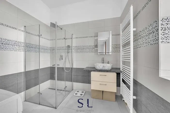 Prodej bytu 2+kk, Liberec, Železniční, 72 m2