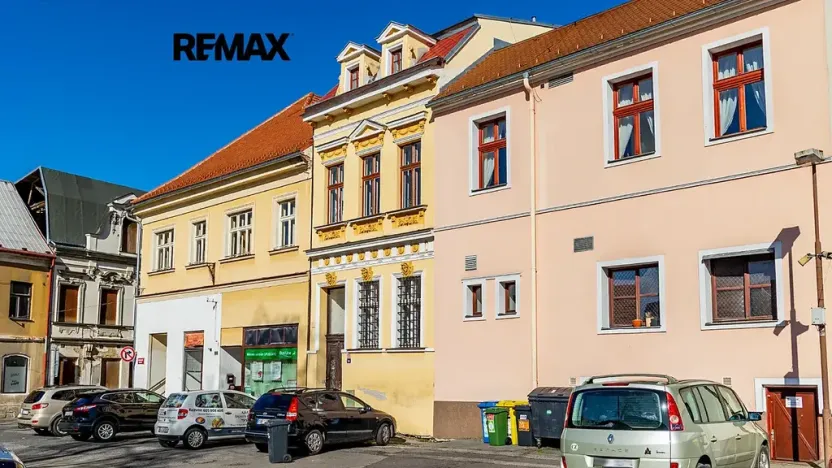 Pronájem bytu 2+1, Česká Lípa, Škroupovo náměstí, 75 m2