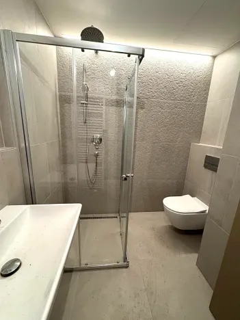 Pronájem bytu 2+kk, Praha - Žižkov, V domově, 45 m2