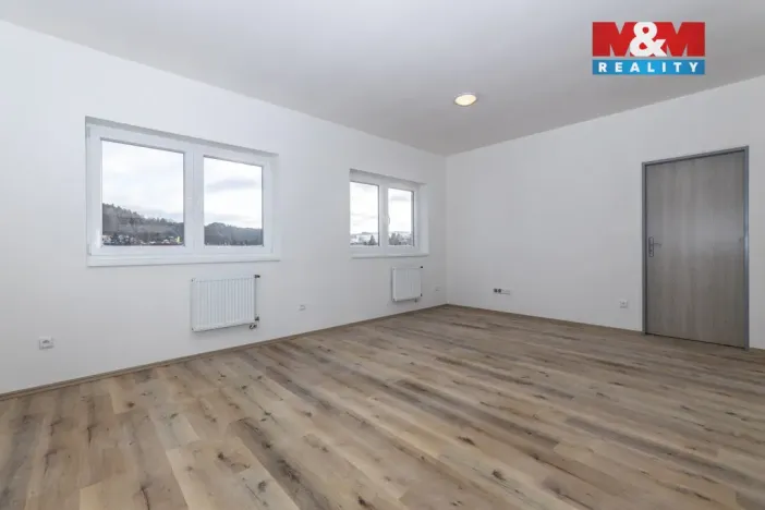 Pronájem bytu 2+kk, Radnice, Na Potocích, 57 m2
