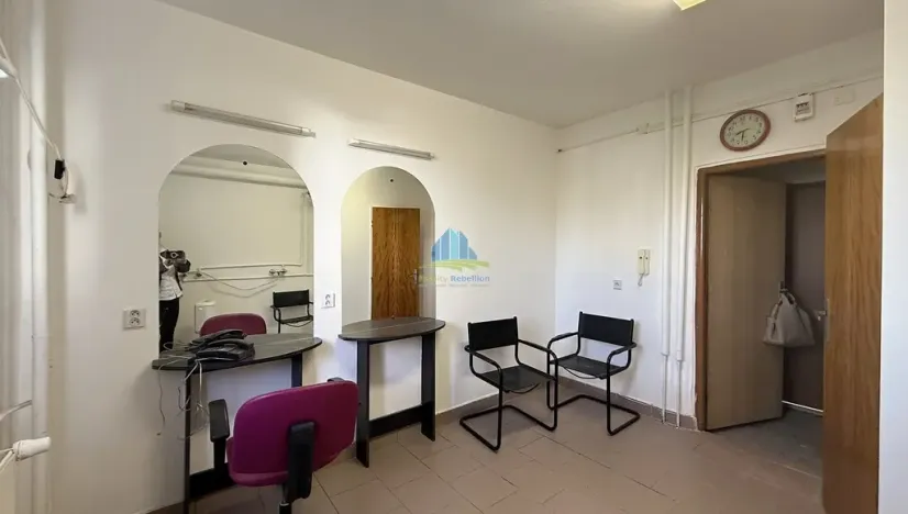 Pronájem obchodního prostoru, Františkovy Lázně, Otakara Březiny, 15 m2